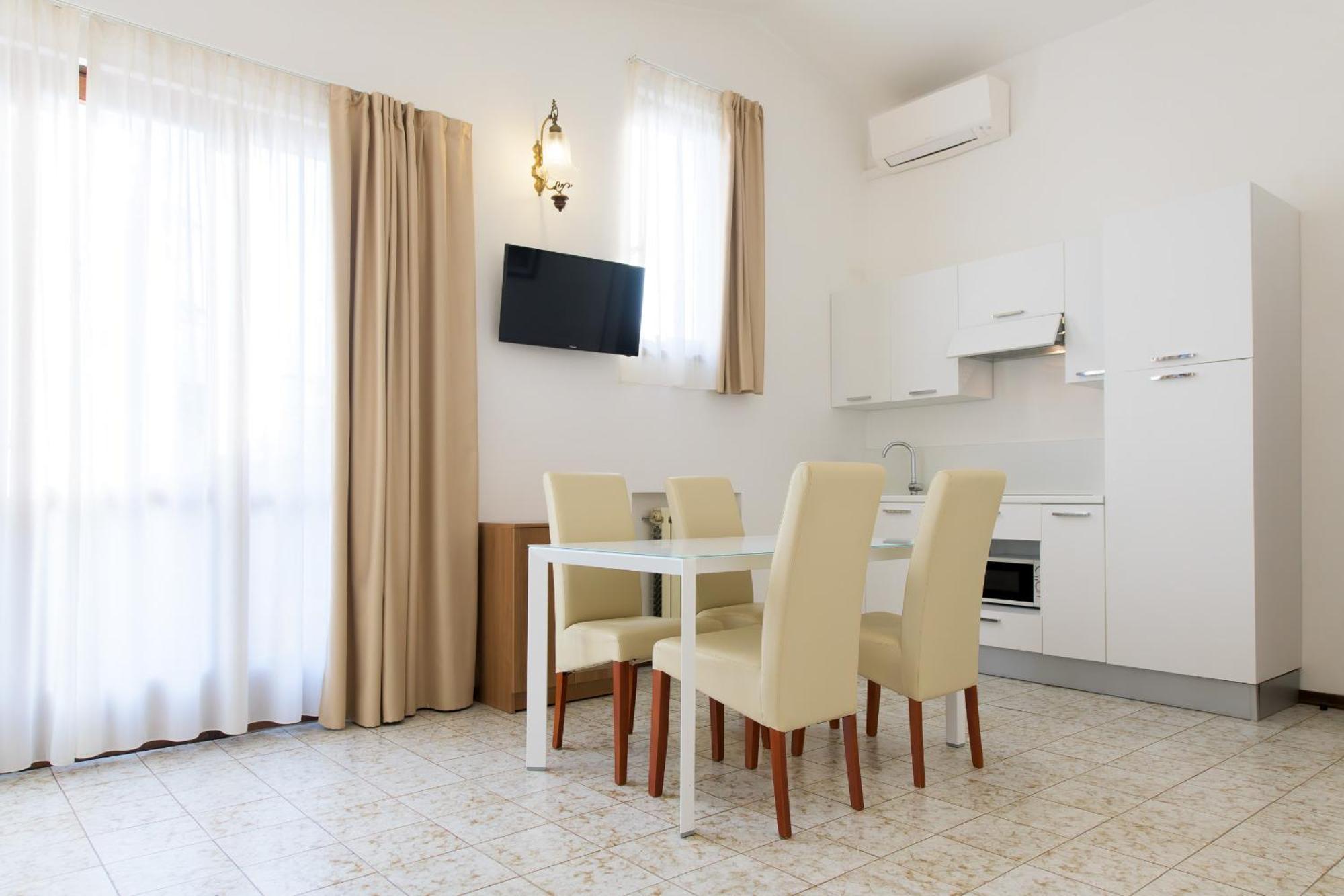 Residence Oasi Limone sul Garda Exteriör bild
